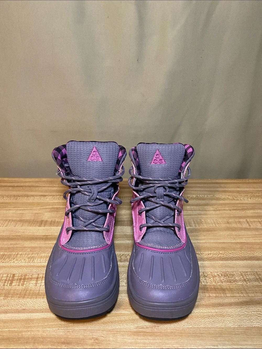 Nike ACG Woodside II High Pink Shell Purple Duck Boots 2.5Y